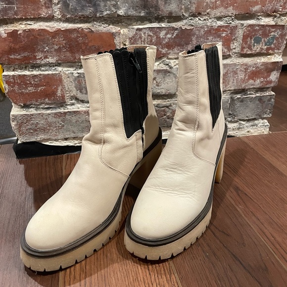 Free People James Chelsea Boot - Picture 3 of 3